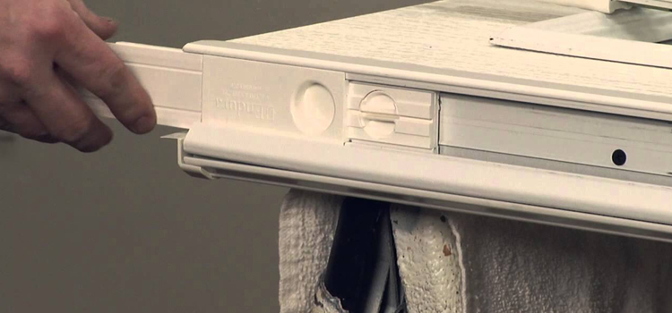 aluminum storefront door repair Reedley